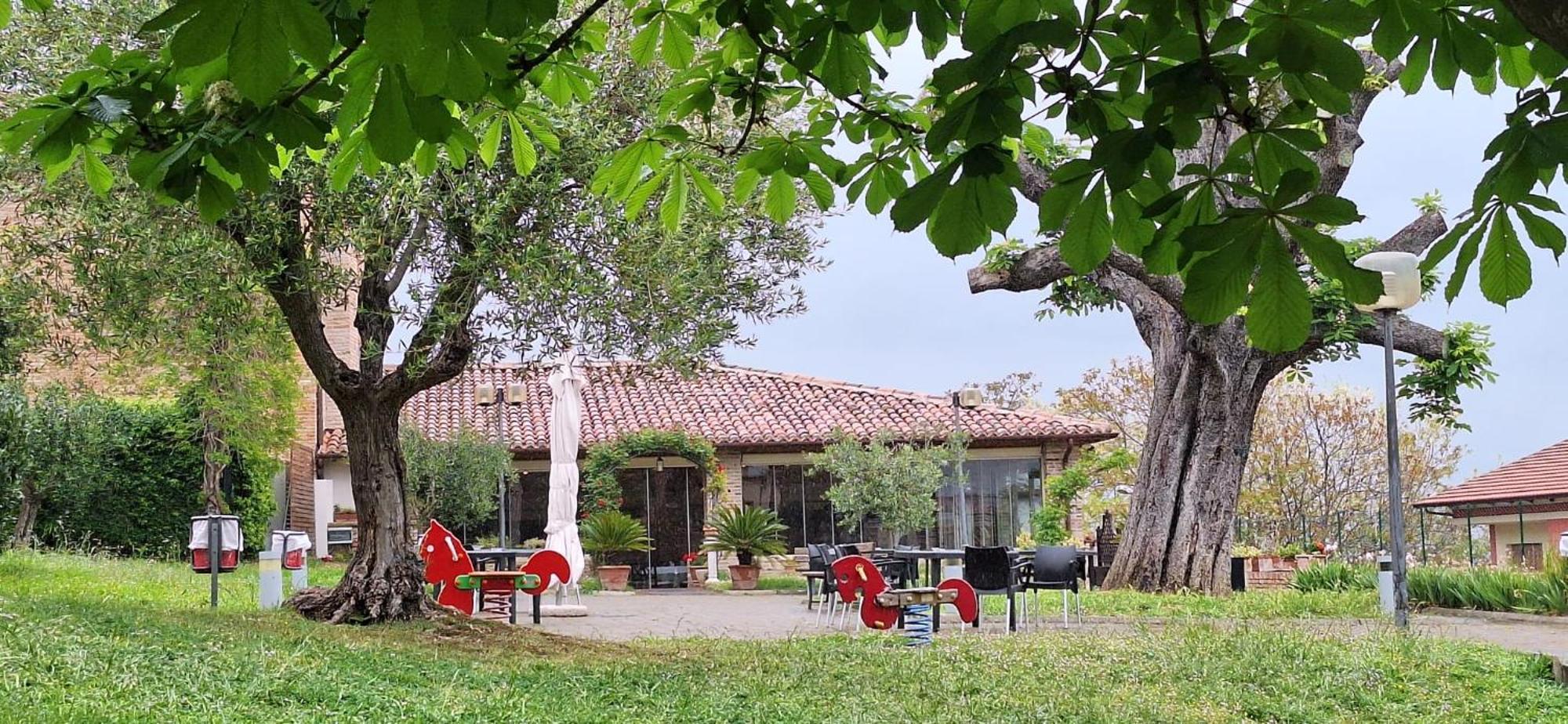 Hotel Il Castagno Orciano di Pesaro Exteriér fotografie