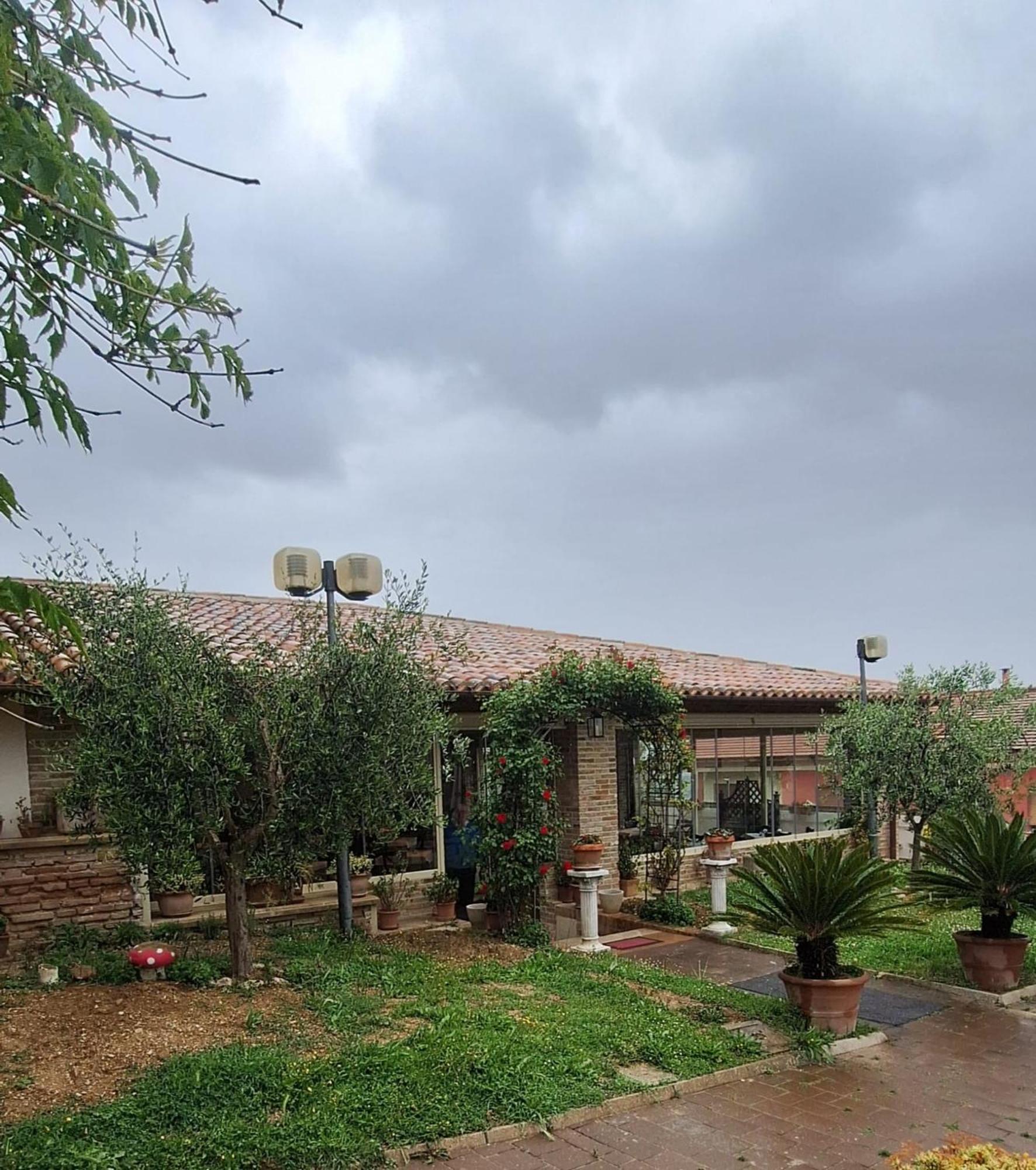Hotel Il Castagno Orciano di Pesaro Exteriér fotografie