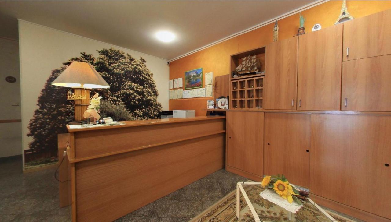 Hotel Il Castagno Orciano di Pesaro Exteriér fotografie