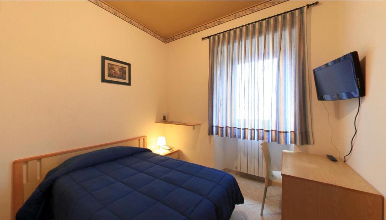 Hotel Il Castagno Orciano di Pesaro Exteriér fotografie